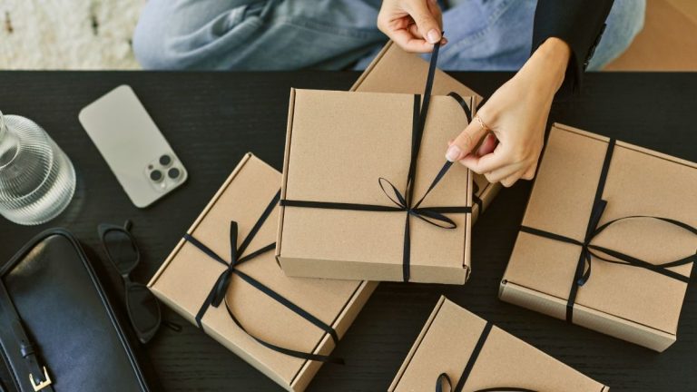 last minute gifts for her from amazon with simple wrapping